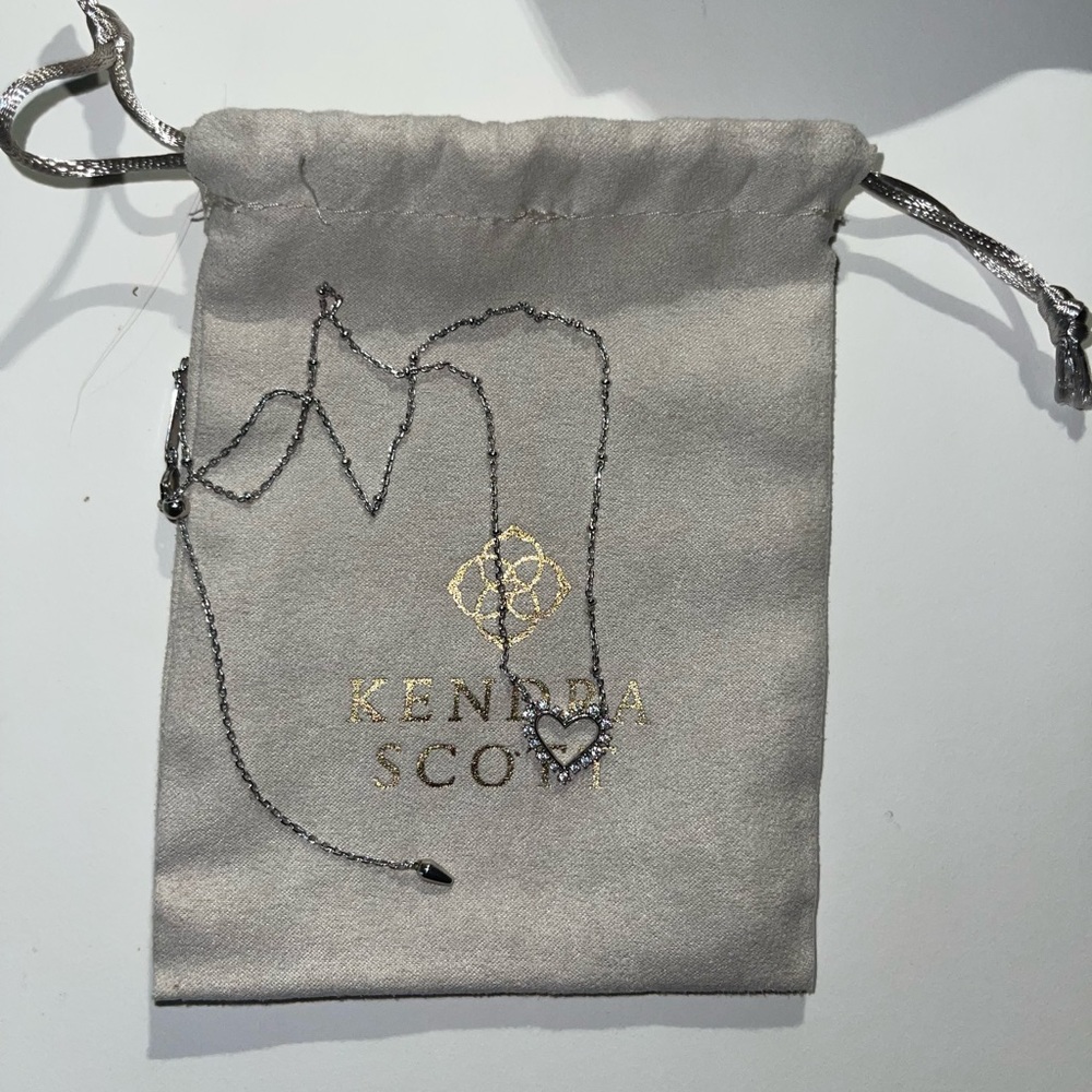 Ari Heart Silver Pendant Necklace
